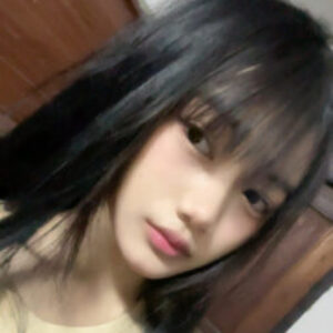 Profile photo of อัญมณี ปานเพชร